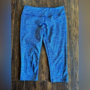 Blue Nike dri fit knee bight tights